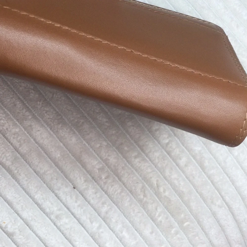 New tan brown leather wallet - Picture 13 of 13